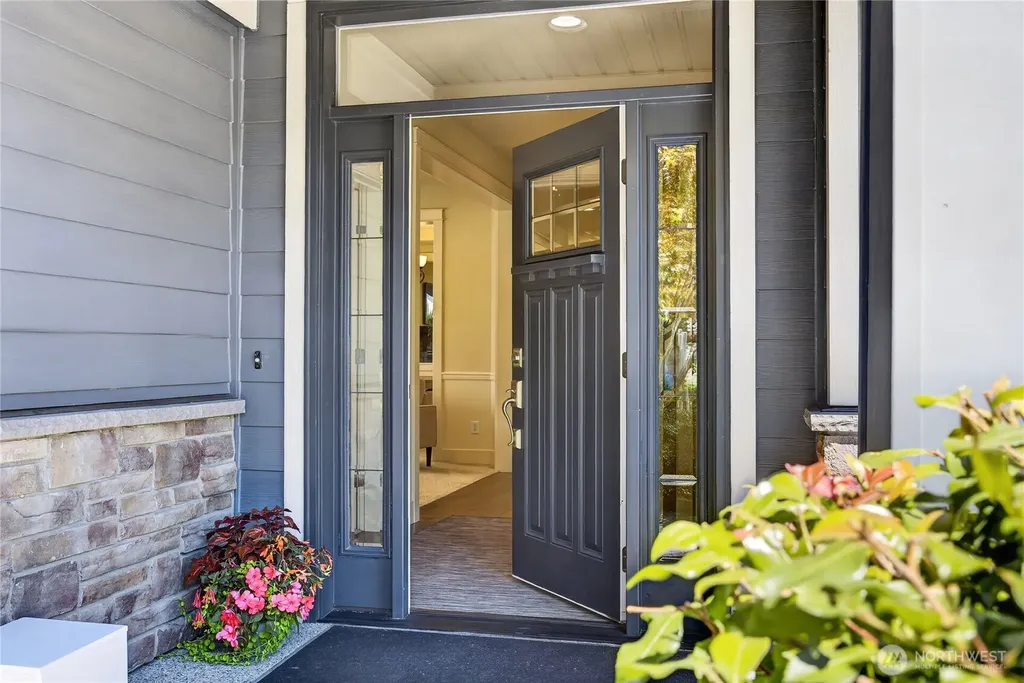 21056 SE 6th Place Sammamish WA 98074
