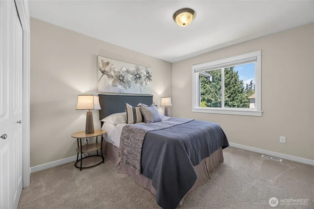 21056 SE 6th Place Sammamish WA 98074