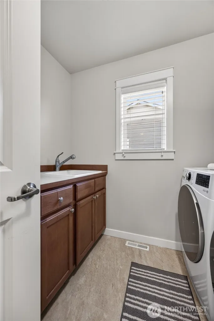 21056 SE 6th Place Sammamish WA 98074