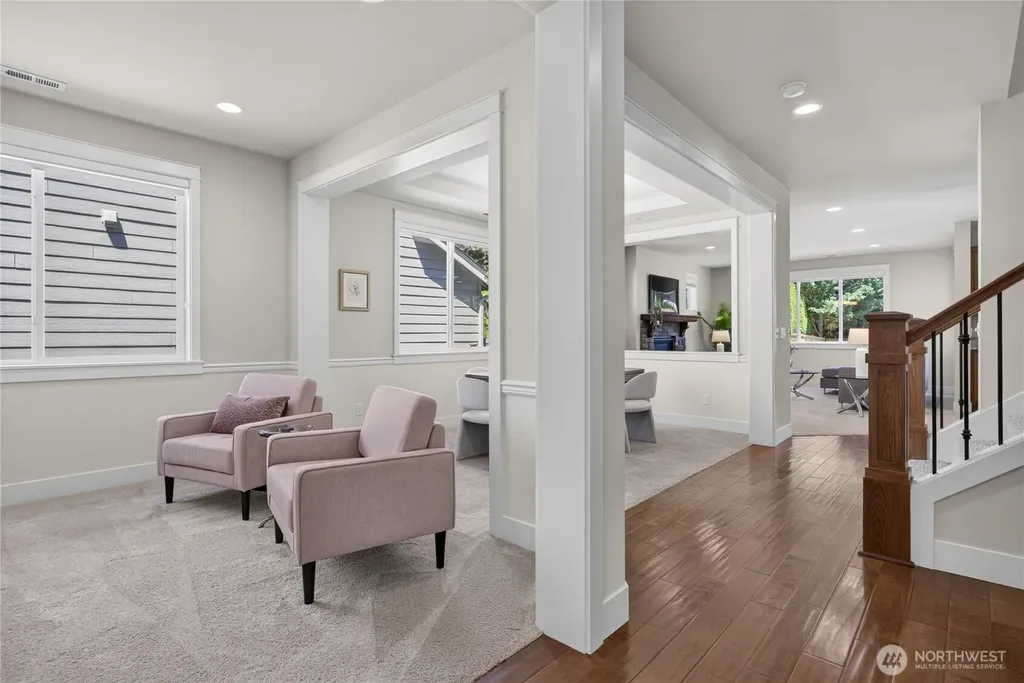 21056 SE 6th Place Sammamish WA 98074