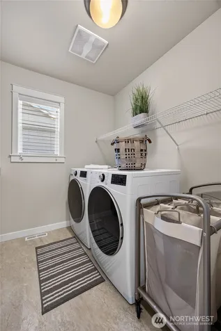 21056 SE 6th Place Sammamish WA 98074
