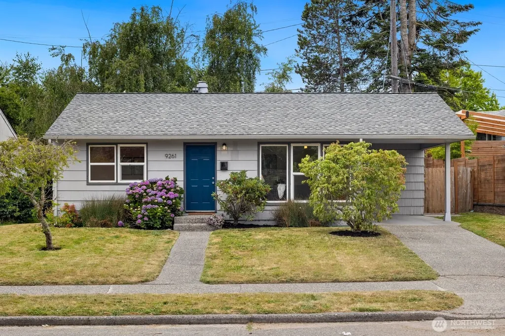 9261 31st Avenue SW Seattle WA 98126