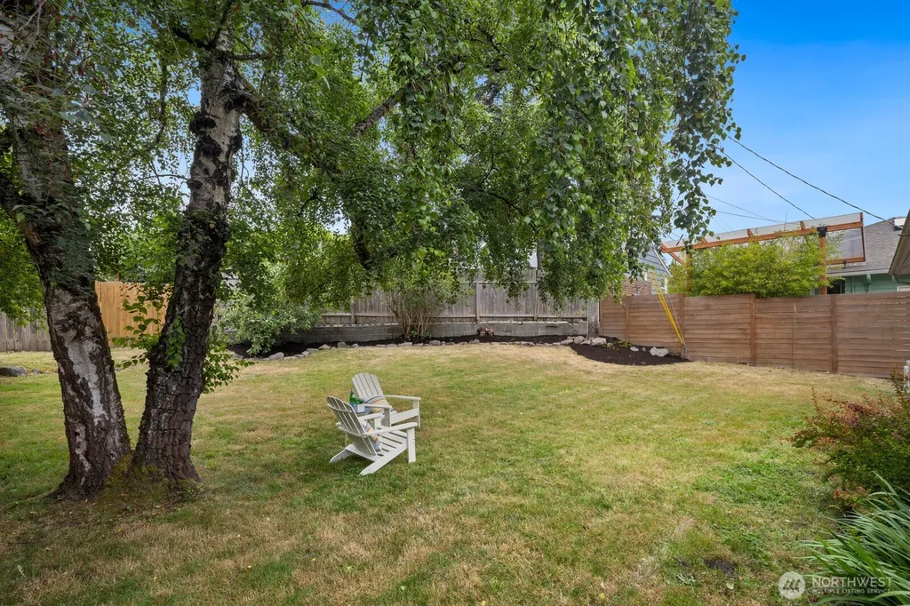 9261 31st Avenue SW Seattle WA 98126