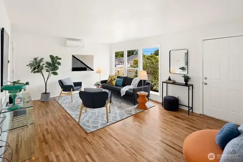 9261 31st Avenue SW Seattle WA 98126