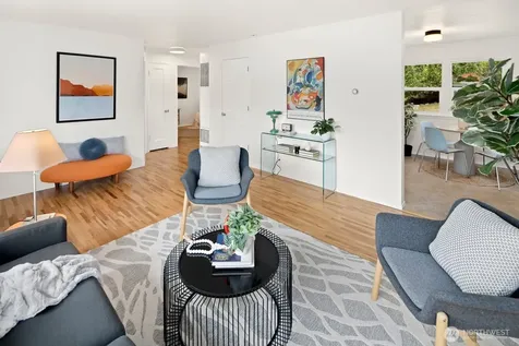 9261 31st Avenue SW Seattle WA 98126