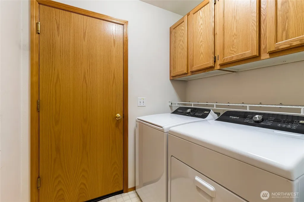 6188 Lincoln Drive Ferndale WA 98248