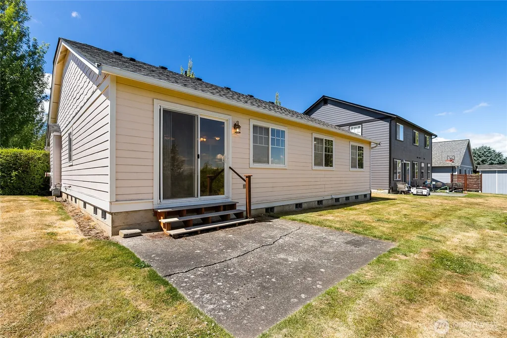 6188 Lincoln Drive Ferndale WA 98248