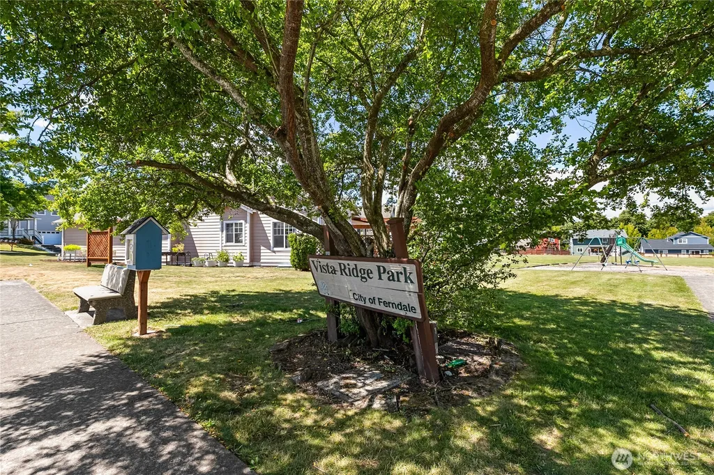 6188 Lincoln Drive Ferndale WA 98248
