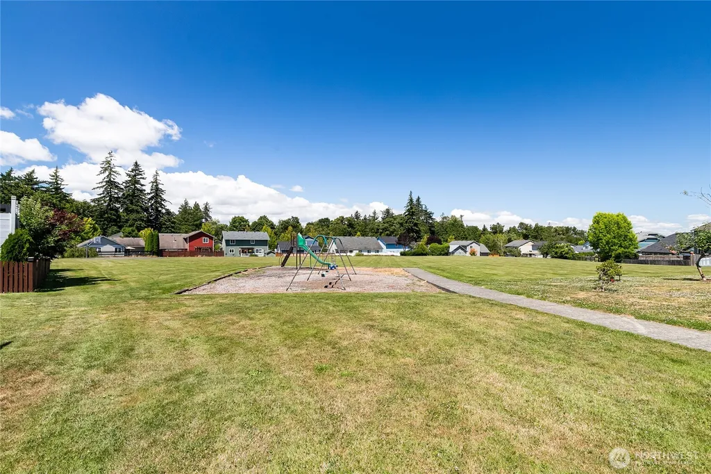 6188 Lincoln Drive Ferndale WA 98248