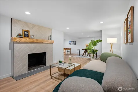 10723 Densmore Avenue N Seattle WA 98133