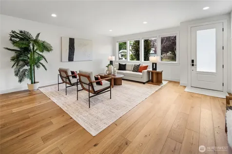 6538 11th Avenue NW Seattle WA 98117