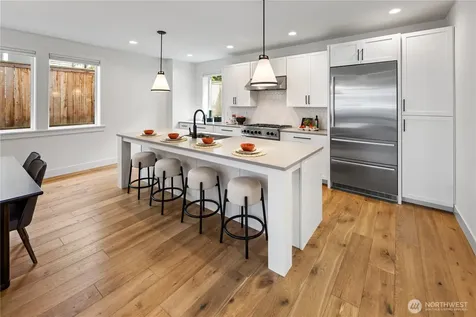6538 11th Avenue NW Seattle WA 98117