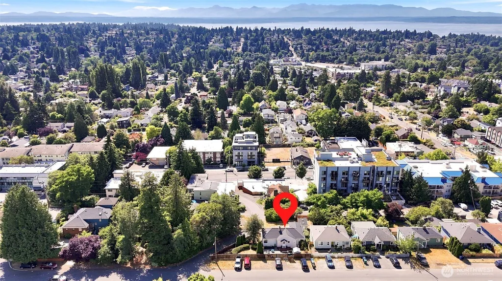 9725 Phinney Avenue N Seattle WA 98103