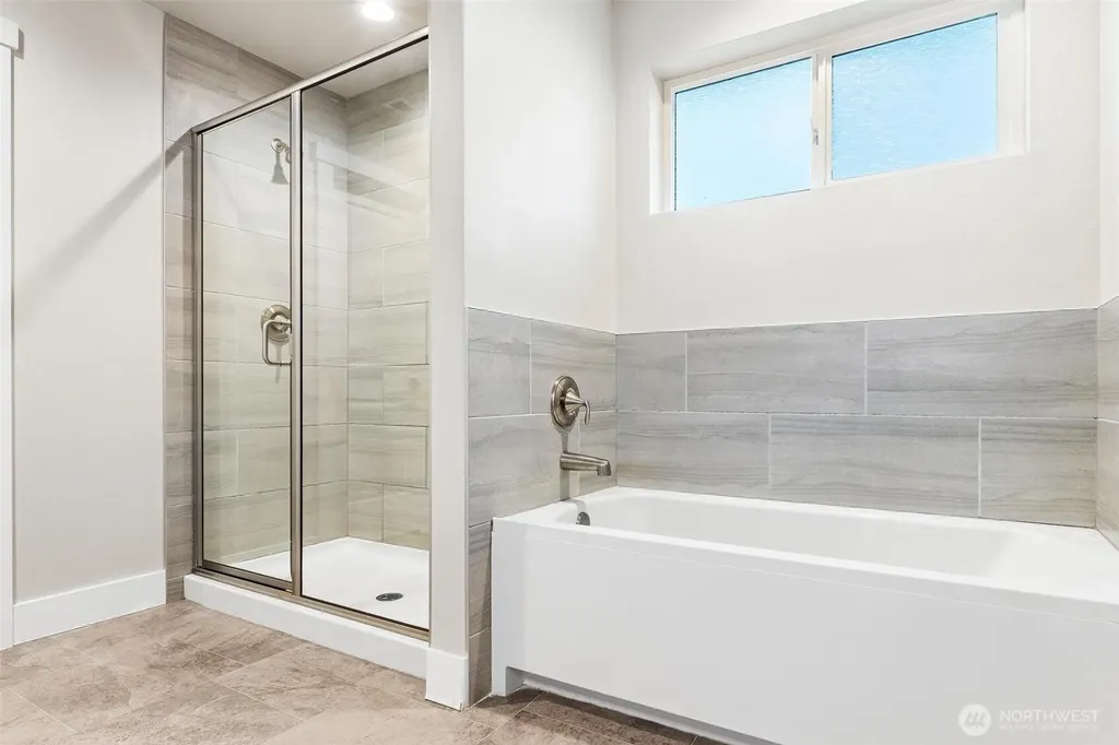 423 205th Street SW Lynnwood WA 98036