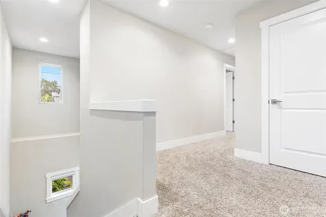 423 205th Street SW Lynnwood WA 98036
