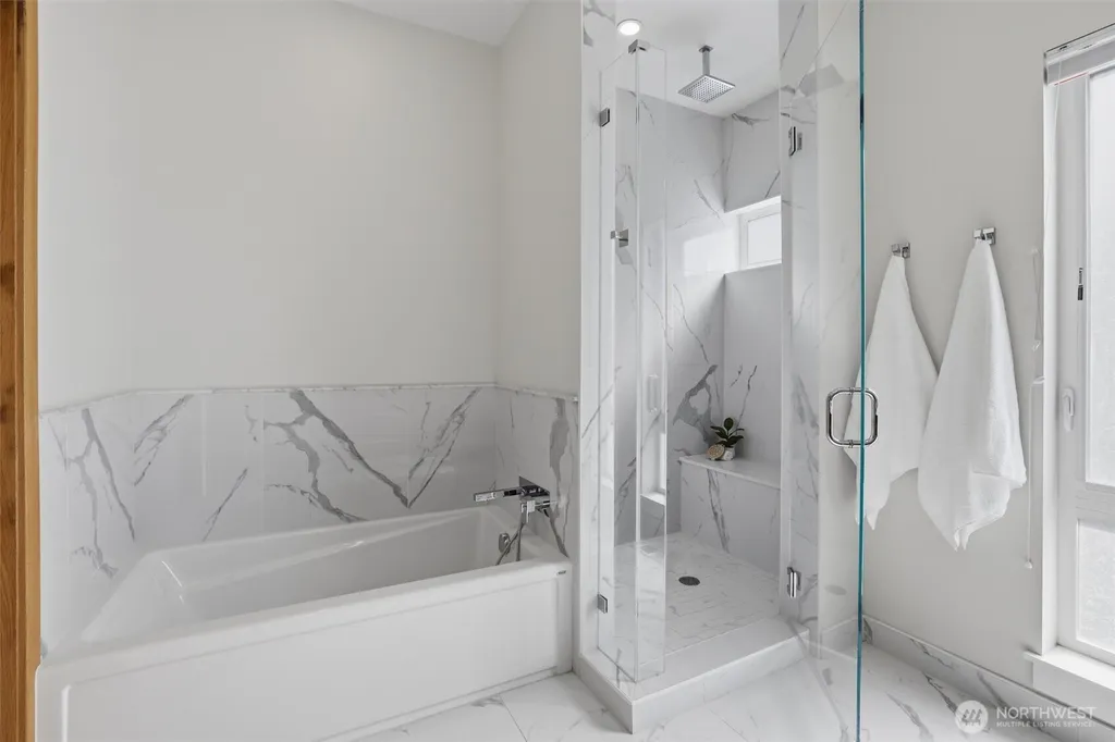 1427 136th Court NE Bellevue WA 98005