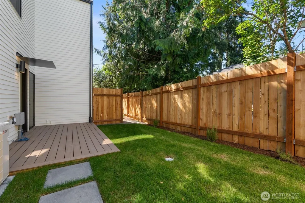 3704 NE 137th Street Seattle WA 98125