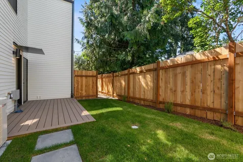 3704 NE 137th Street Seattle WA 98125