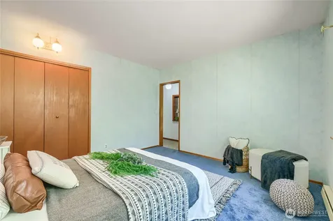 7637 NE 165th Street Kenmore WA 98028