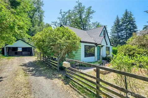 7637 NE 165th Street Kenmore WA 98028