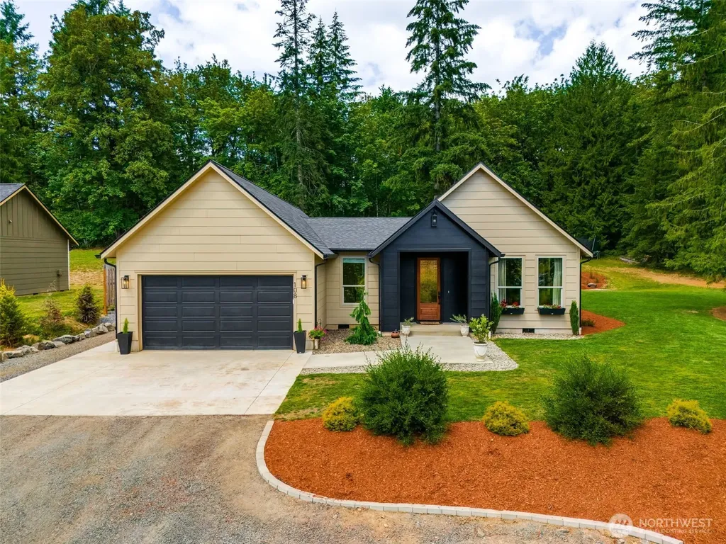 108 Lily Lane Castle Rock WA 98611