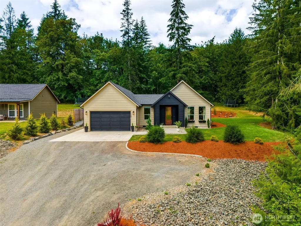 108 Lily Lane Castle Rock WA 98611