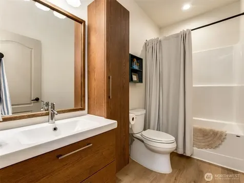108 Lily Lane Castle Rock WA 98611