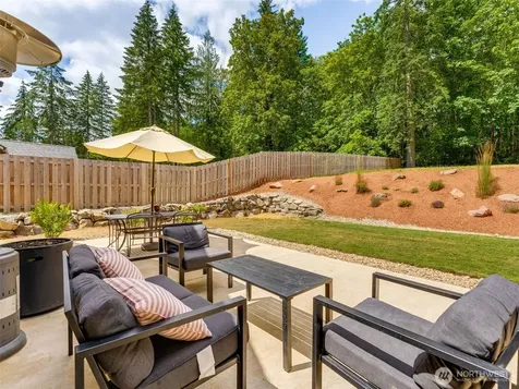 108 Lily Lane Castle Rock WA 98611