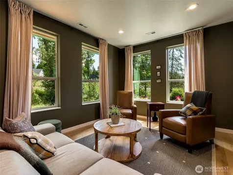 108 Lily Lane Castle Rock WA 98611
