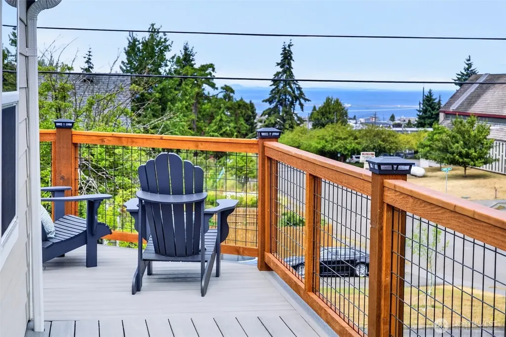 2418 S Chase Street Port Angeles WA 98362