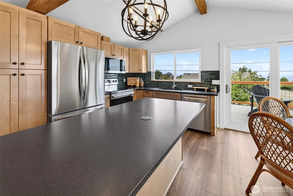 2418 S Chase Street Port Angeles WA 98362