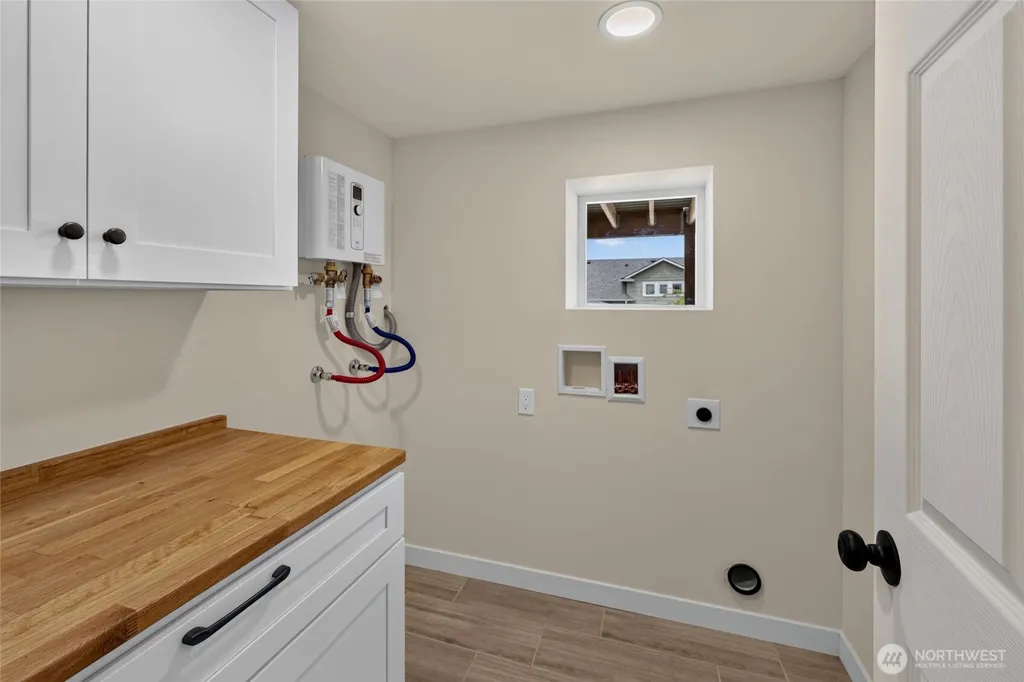 2418 S Chase Street Port Angeles WA 98362