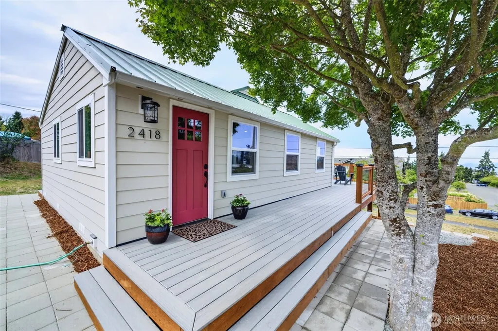 2418 S Chase Street Port Angeles WA 98362