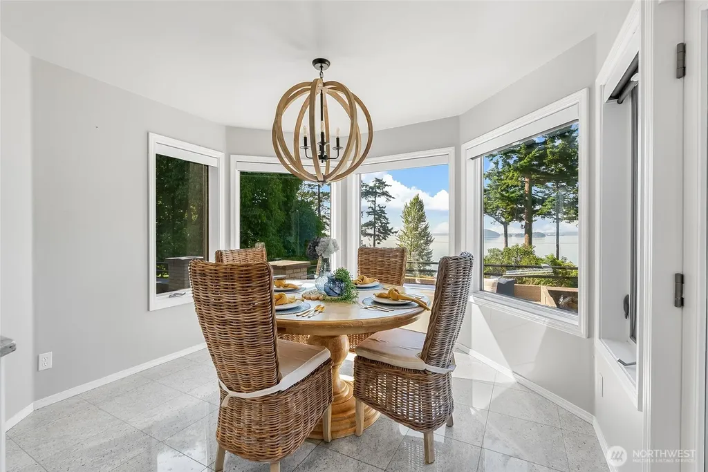9151 Samish Island Road Bow WA 98232