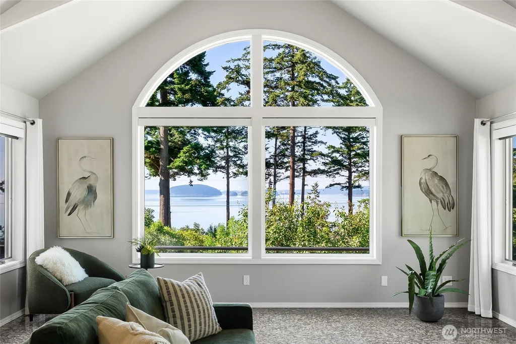 9151 Samish Island Road Bow WA 98232