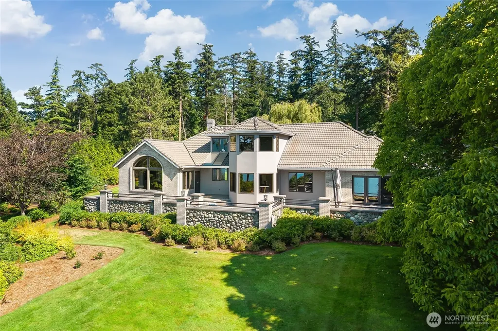 9151 Samish Island Road Bow WA 98232