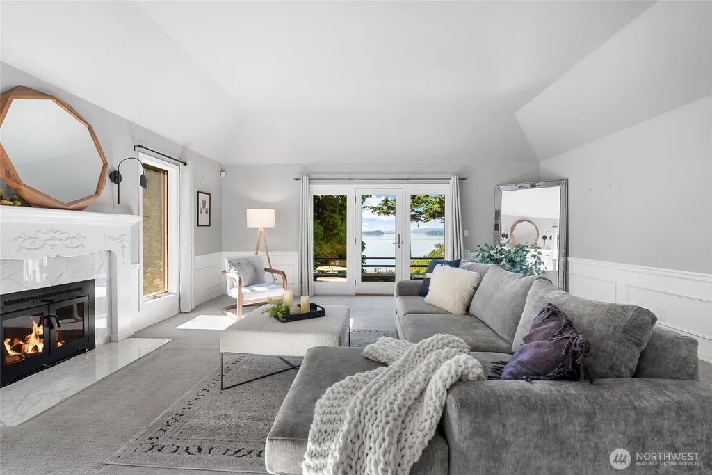 9151 Samish Island Road Bow WA 98232