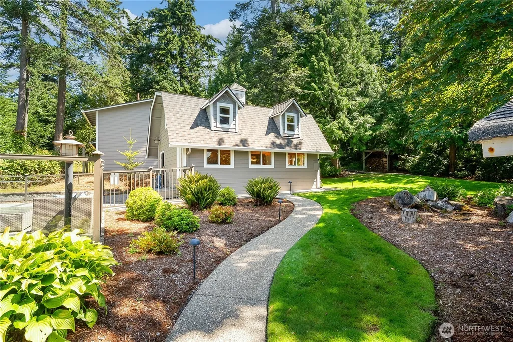 9151 Samish Island Road Bow WA 98232