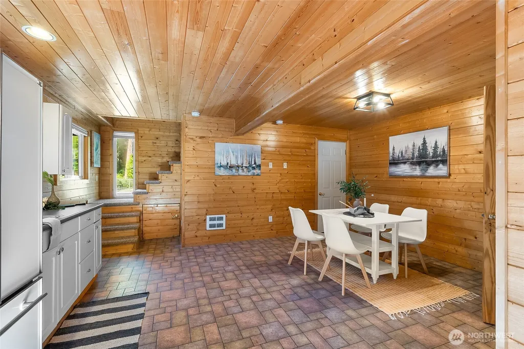 9151 Samish Island Road Bow WA 98232