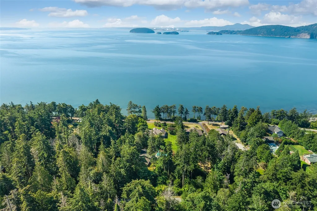 9151 Samish Island Road Bow WA 98232