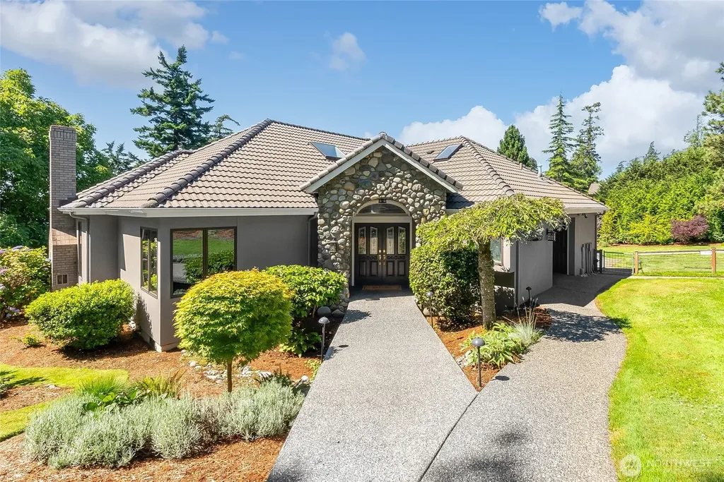 9151 Samish Island Road Bow WA 98232