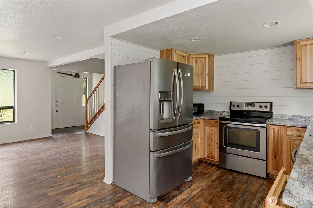 3857 Creek View Court SE Port Orchard WA 98366