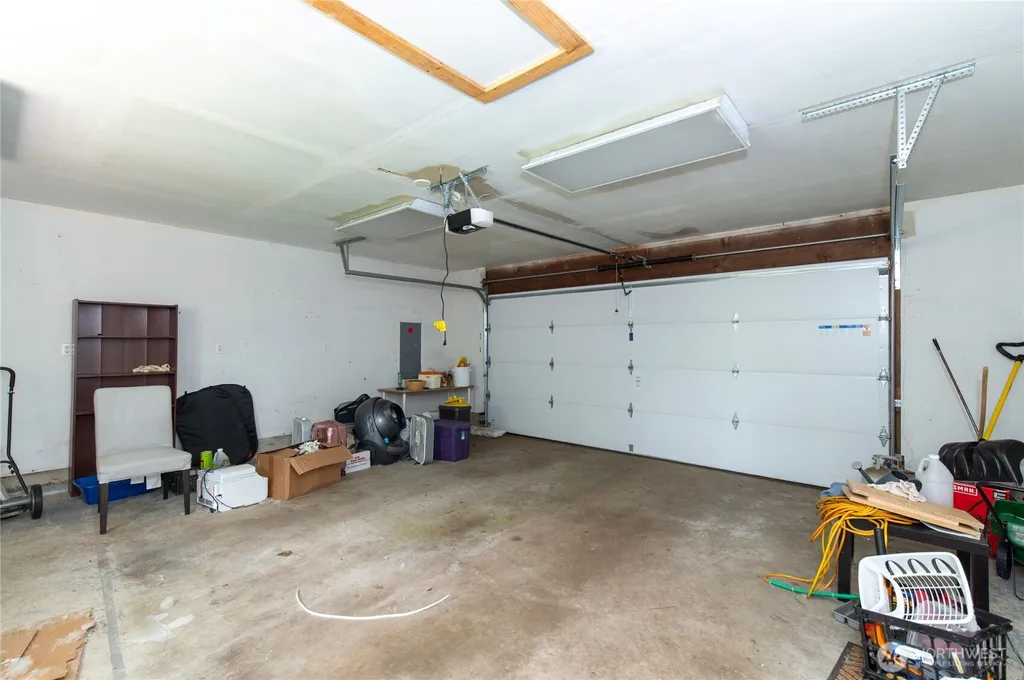 3857 Creek View Court SE Port Orchard WA 98366