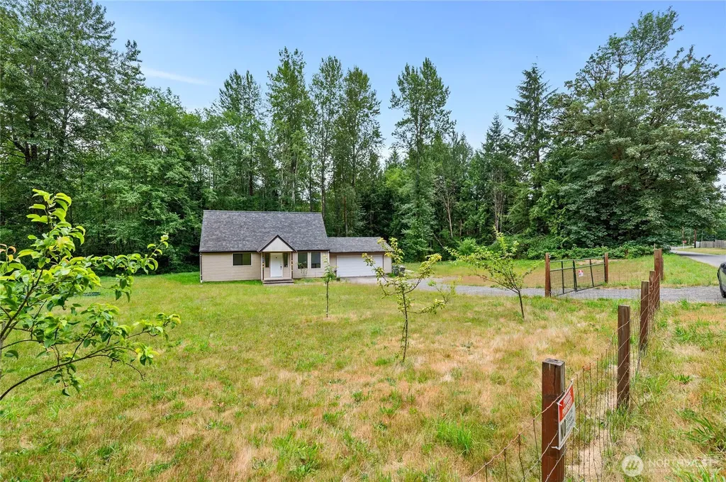3857 Creek View Court SE Port Orchard WA 98366