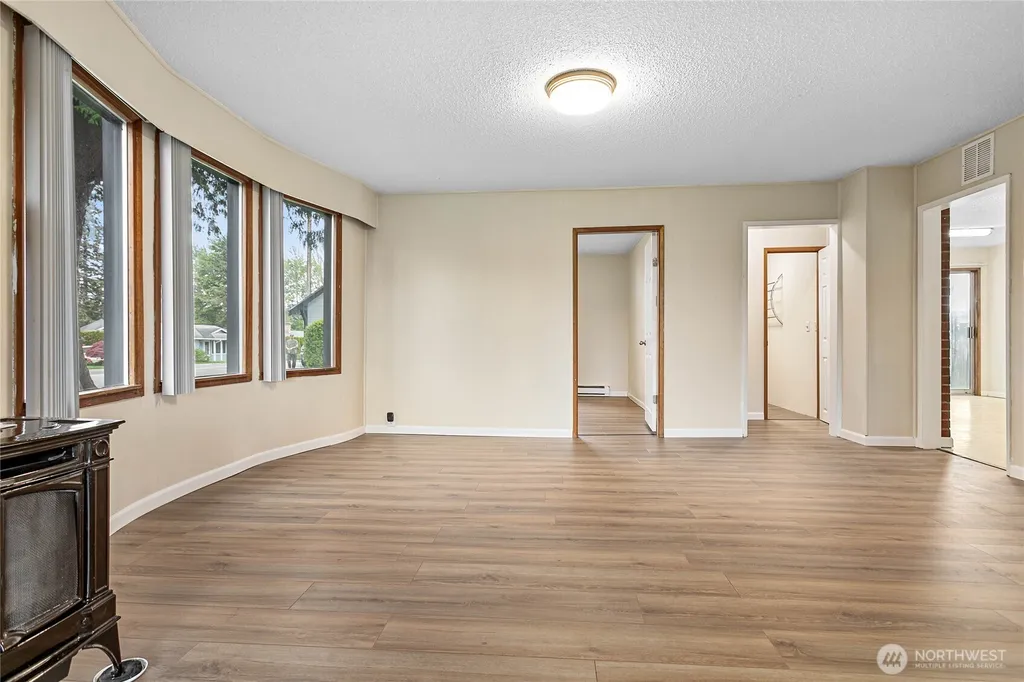 1218 Mitchell Avenue Blaine WA 98230