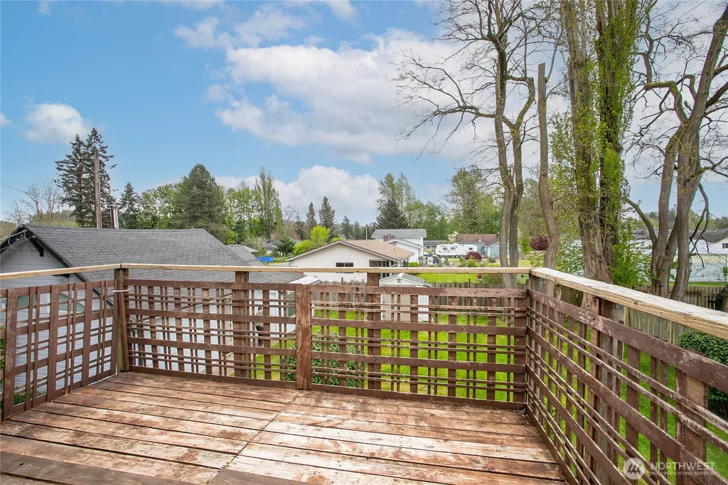 1218 Mitchell Avenue Blaine WA 98230