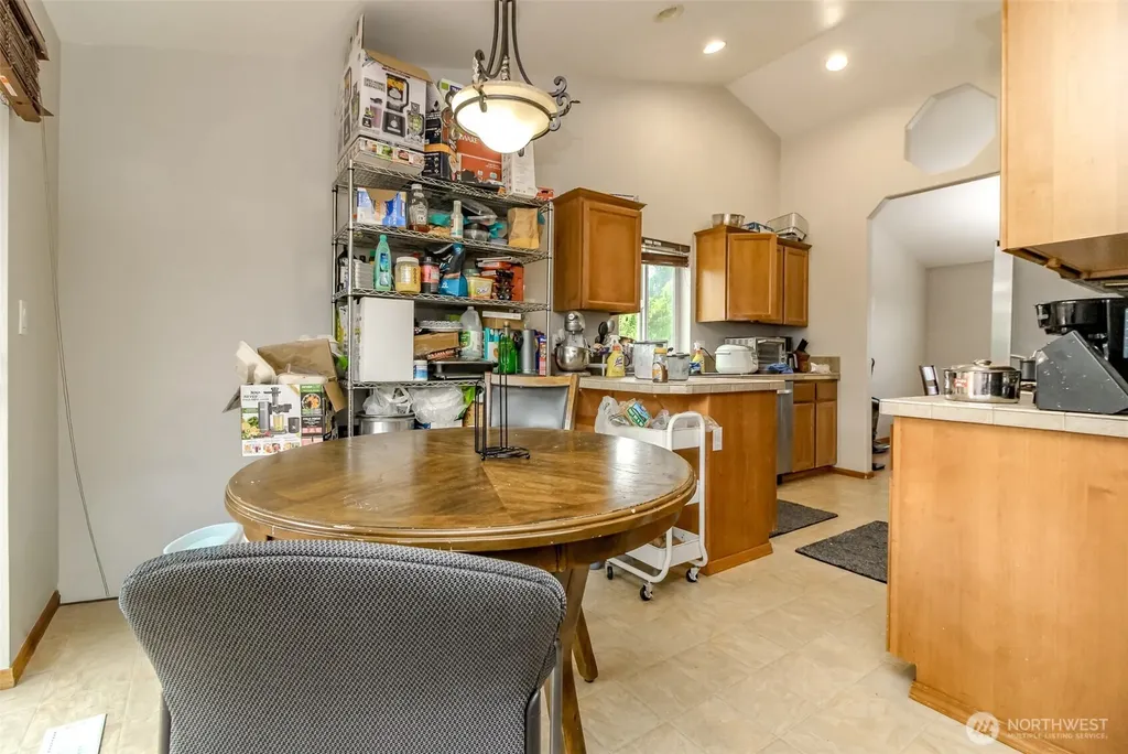 18339 71st Avenue E Puyallup WA 98375