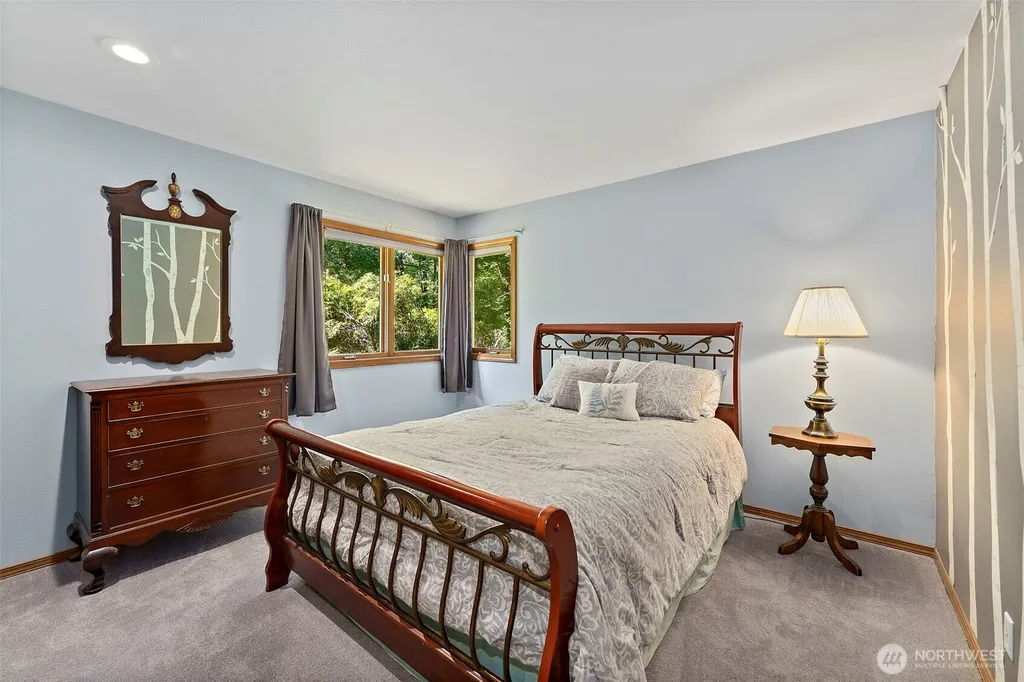 22200 Sweeney Road SE Maple Valley WA 98038