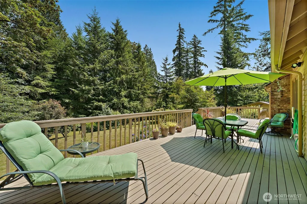 22200 Sweeney Road SE Maple Valley WA 98038