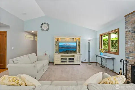 22200 Sweeney Road SE Maple Valley WA 98038